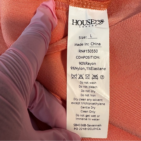 House of CB London Savannah V-Neck Low Plunge Bodycon Dress in Peach Size L - Picture 15 of 15